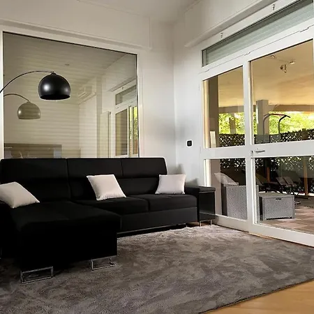 Gardenhouse Apartment Varazze